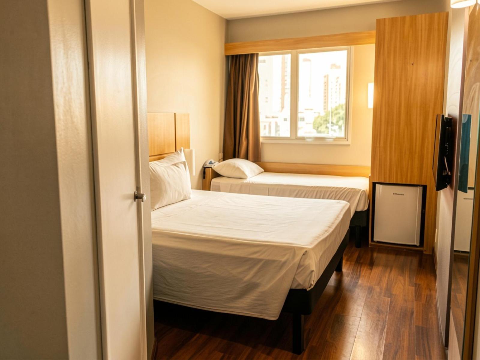 Superior Room One Double Bed One Single Bed,1758598617:JPEG